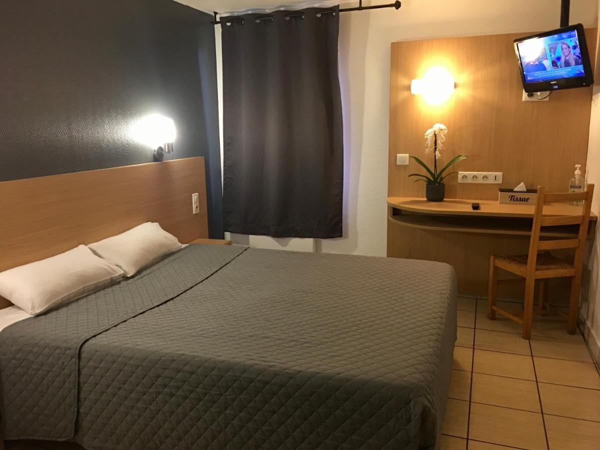 Confort Hotel Montgeron ภายนอก รูปภาพ